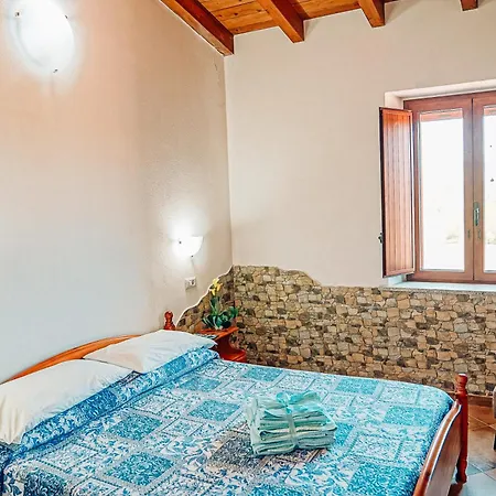 Kır Evi Rocce Bianche *