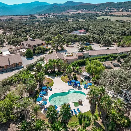 Casa di campagna Rocce Bianche Arbus